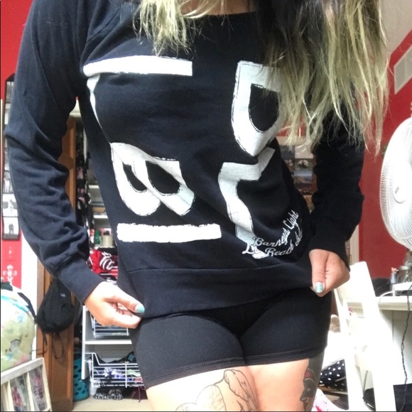 Tops - LONG BEACH ISLAND CREWNECK